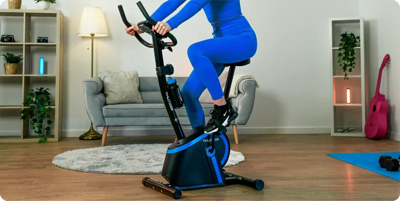 Bicicleta fitness magnetica 8 niveluri de rezistenta cu volanta.